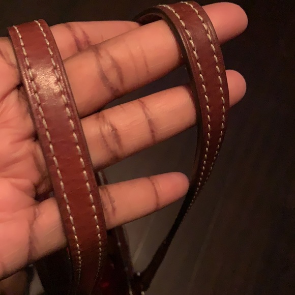 Dooney and Bourke tote with dust bag great condition - Picture 5 of 10